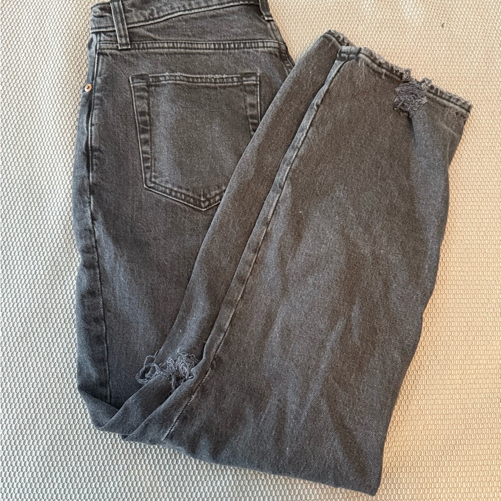 Women's Gray Distressed Jeans